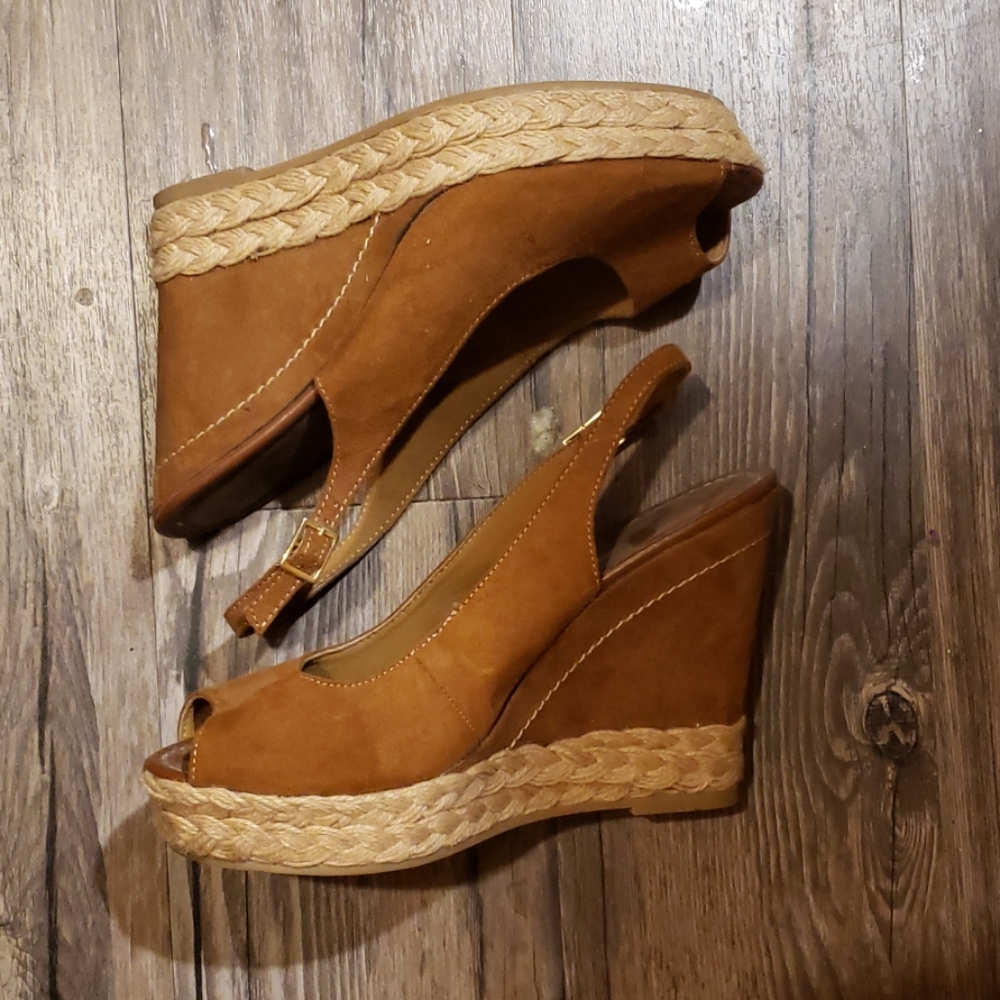 Brash wedges, tan suede, size 10